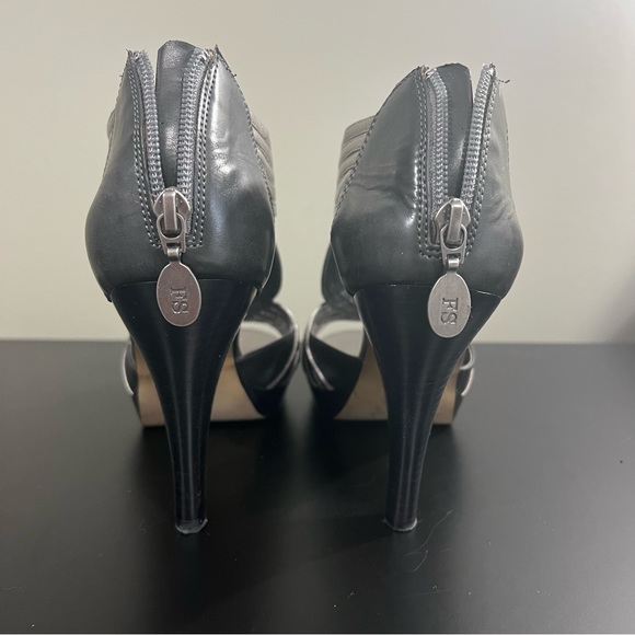 EUC Franco Sarto Metallic Silver and Dark Grey Heels 8.5 - Picture 10 of 15